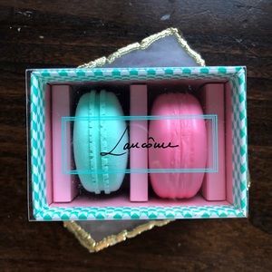Lancome Macaron Blush & Blender